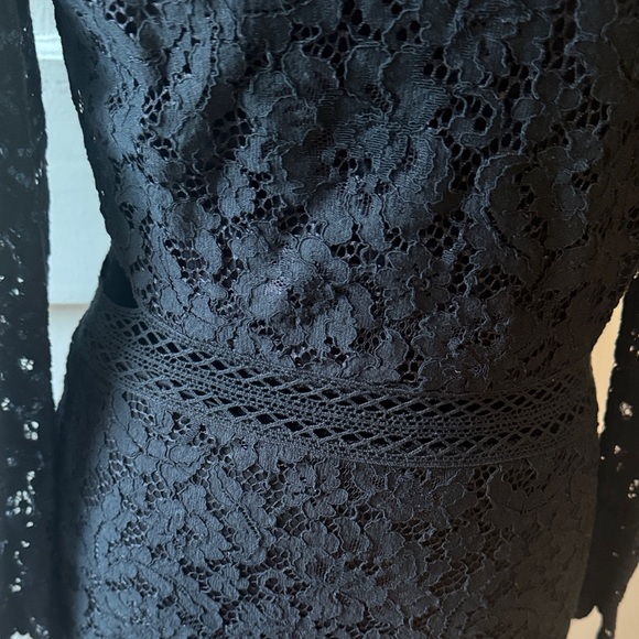 Express Women’s Black Lace Dress Size Small NWT - Picture 13 of 16